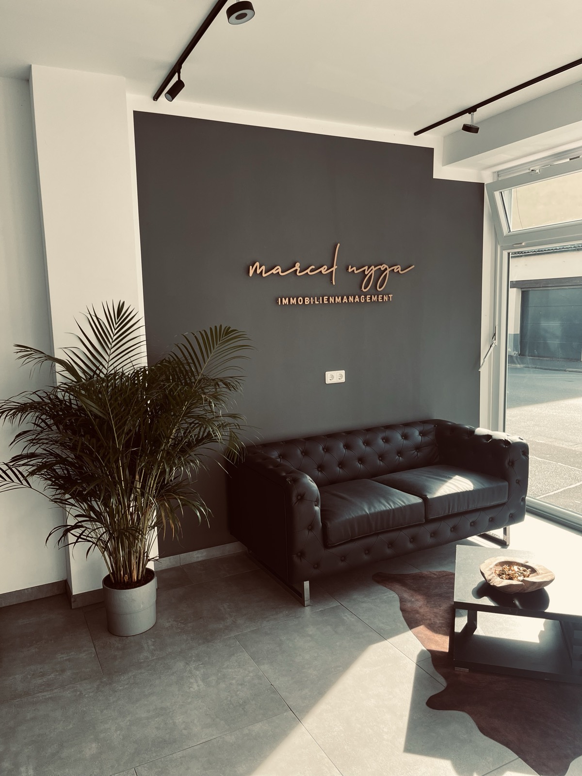 Empfangsbereich im Büro von Marcel Nyga Immobilienmanagement
